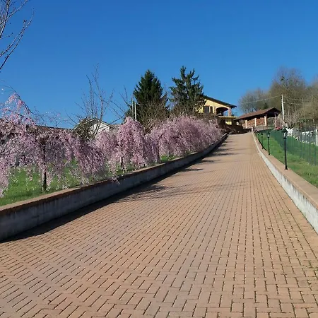 Casa Dei Ciliegi CastellʼAlfero